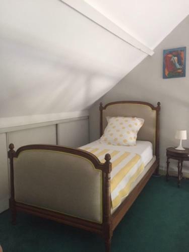 Bed & Breakfast Une Chambre En Ville