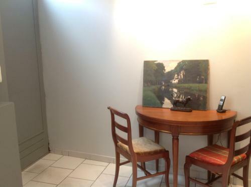 Bed & Breakfast Une Chambre En Ville