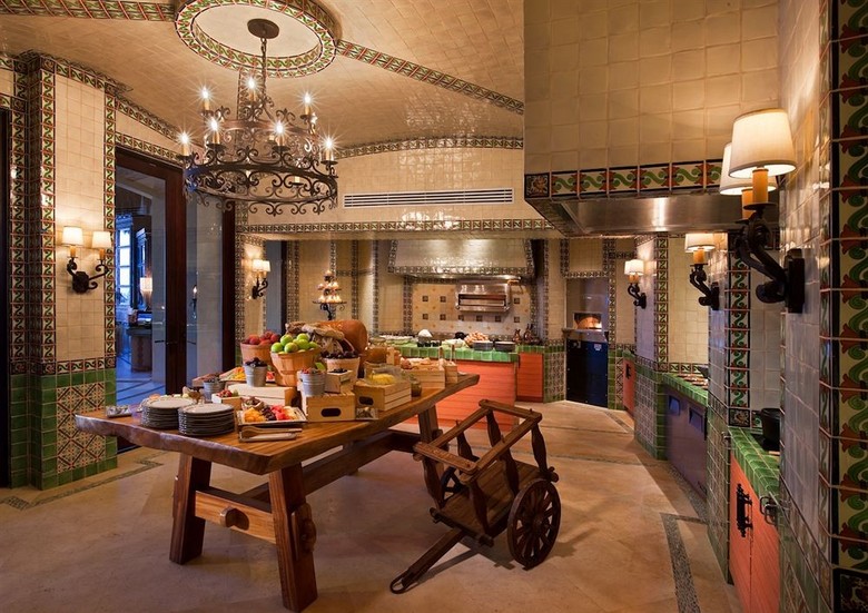 Hotel The Resort At Pedregal