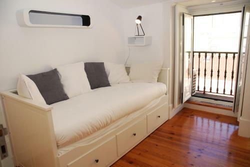 Lisbon Inside Connect - Bairro Alto Apartments