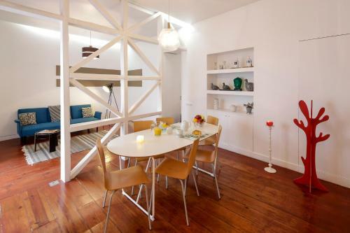 Lisbon Inside Connect - Bairro Alto Apartments