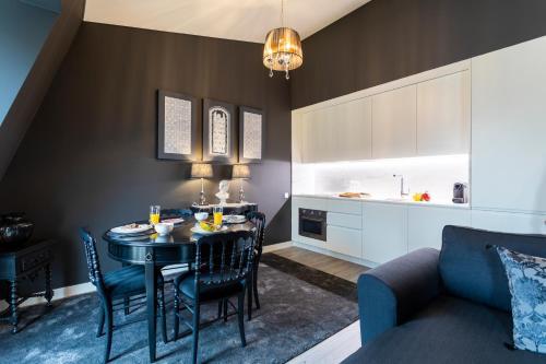 Lisbon Inside Connect - Bairro Alto Apartments