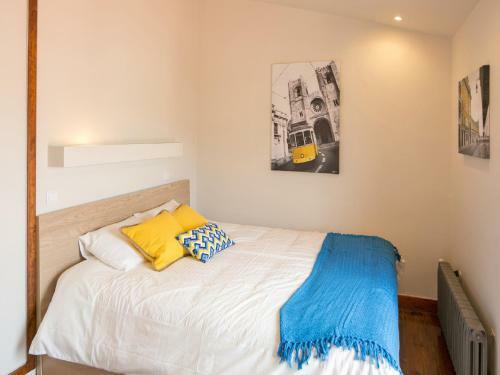 Traveling To Lisbon Castelo Apartments