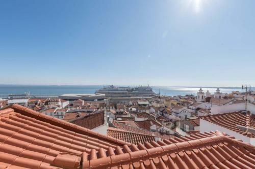 Traveling To Lisbon Alfama Apartments