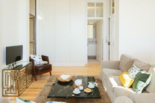 Traveling To Lisbon Alfama Apartments