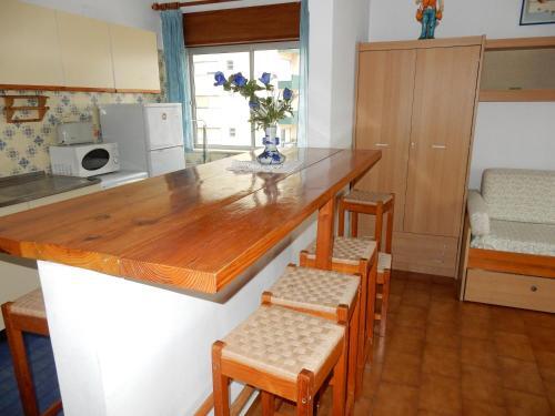 Apartamentos Tur�sticos Coral Da Rocha 3