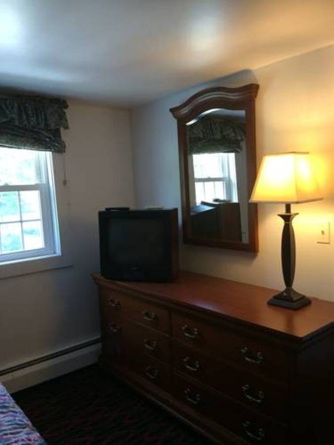 Perry�s Motel And Cottages
