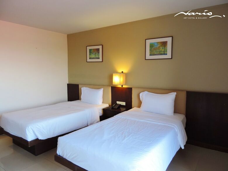Naris Art Hotel