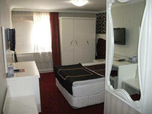 Grand Midyat Hotel