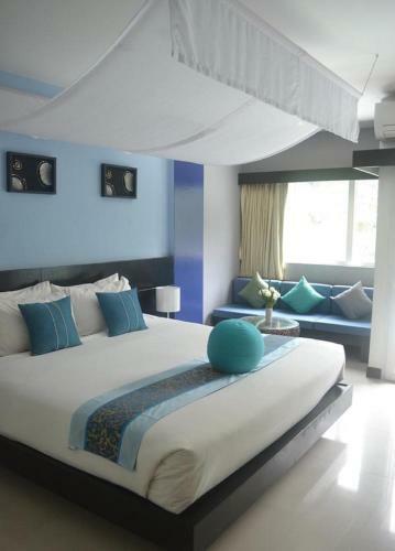 Hotel Benyada Lodge (surin Beach)
