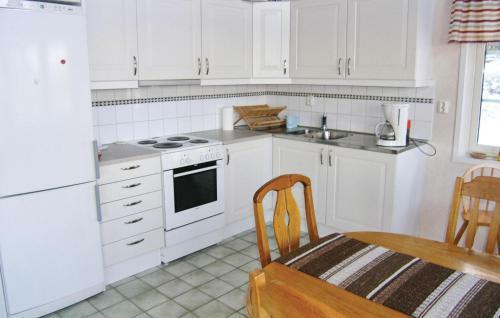 Holiday Home B�ckshult Gnosj�