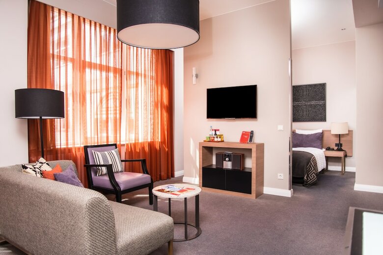 Adina Apartment Hotel Berlin Checkpoint Charlie