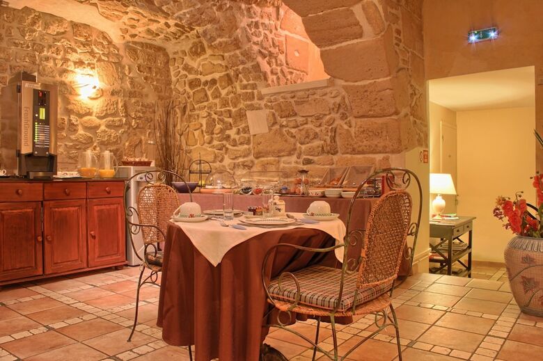 Hotel Les Rives De Notre Dame