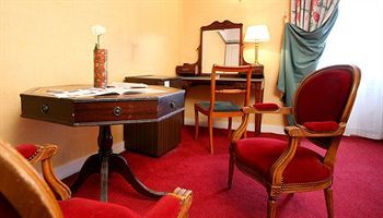 Crystal Hotel