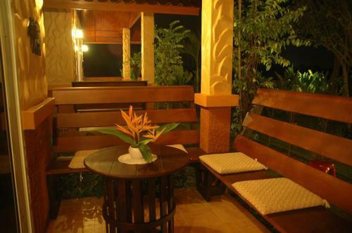 Hotel Golden Elephant Resort