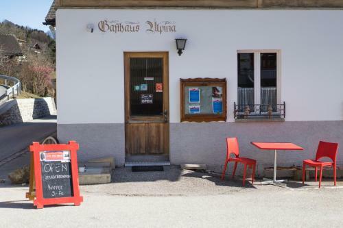 Hotel G�stehaus Alpina In Fanas