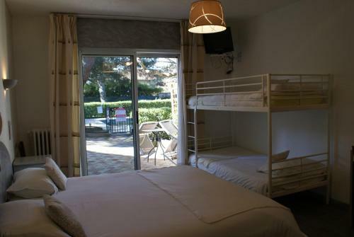 Hotel Le Petit Manoir Logis