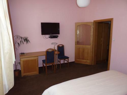 Hotel & Restaurant Na Fry?t�tsk�