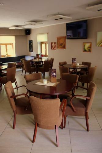 Hostal Penzion A Polocafe U Lavky