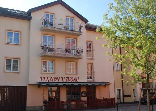 Hostal Penzion U Zvonu