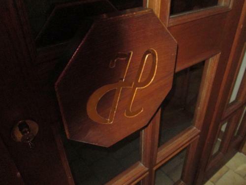 Hostal Penzion A Kavarna U Holubu