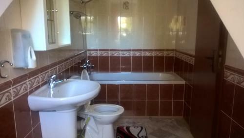 Hostal Penzion Restaurant Pod Boub�nem