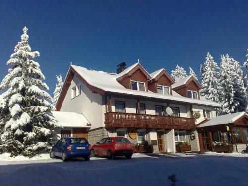 Hostal Penzion Restaurant Pod Boub�nem
