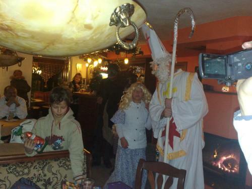 Hostal Penzion Restaurant Pod Boub�nem