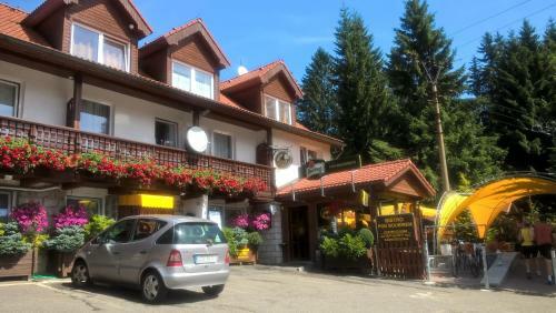 Hostal Penzion Restaurant Pod Boub�nem