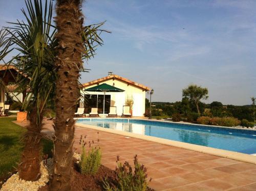Bed & Breakfast Chambres D'h�tes Le Clos Castel