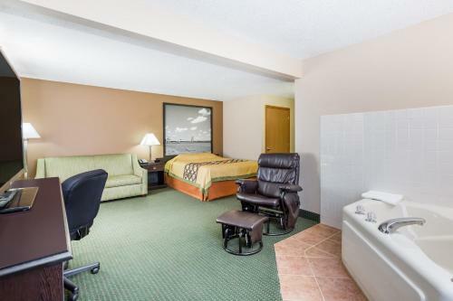 Hotel Super 8 By Wyndham Jefferson