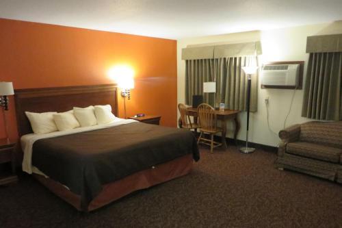 Hotel Americinn Forest Lake