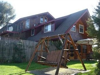 Nature's Inn Bed And Breakfast