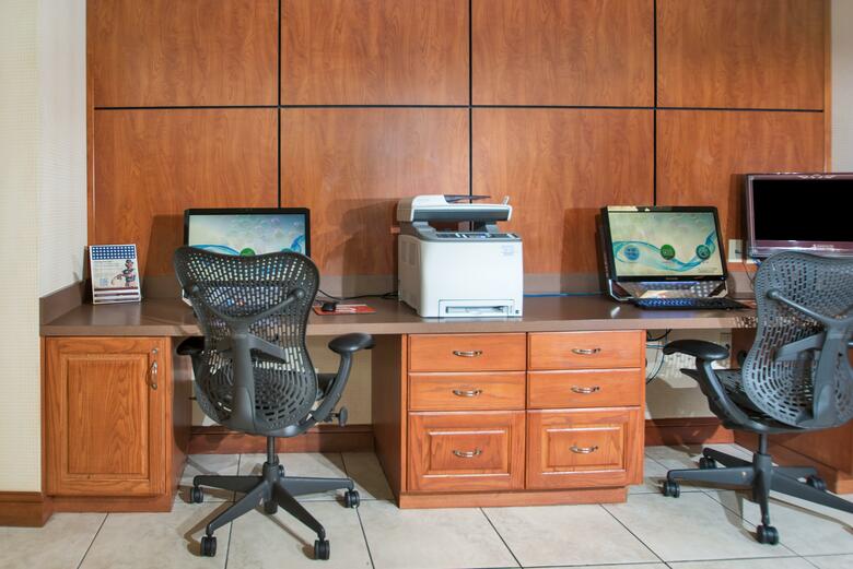 Hotel Holiday Inn Express Fayetteville