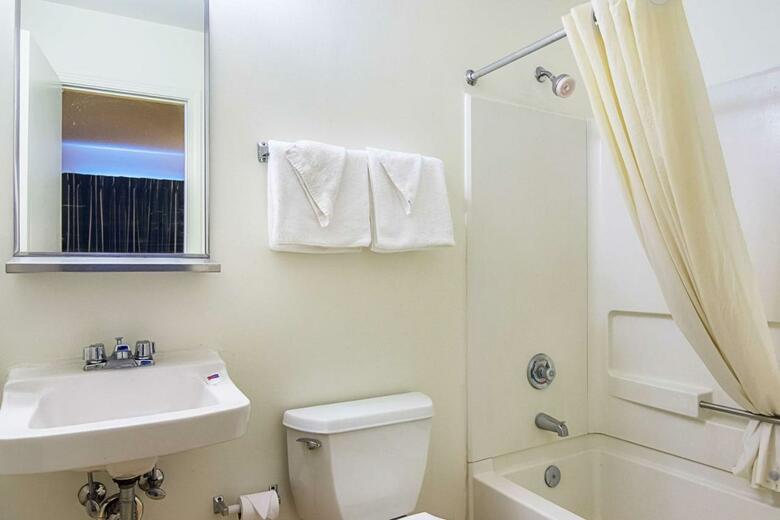 Suburban Extended Stay Hotel Fayetteville