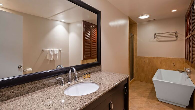 Hotel Best Western Plus Coastline Inn