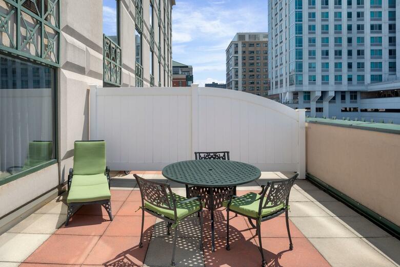 Hotel Courtyard Stamford Downtown