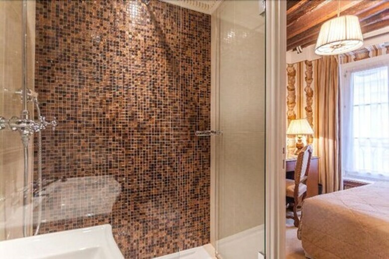 Hotel Saint Germain Des Pr�s