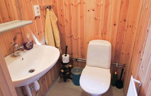 Holiday Home Laxforsen �lvs�kersv. Kungsbacka