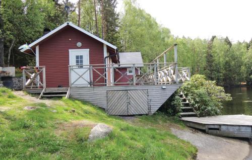 Holiday Home Laxforsen �lvs�kersv. Kungsbacka