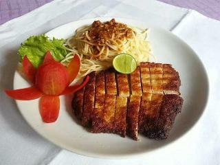 Thomas Udon Thai House Resort & Hotel