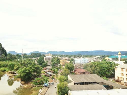 Sinkiat Buri Hotel
