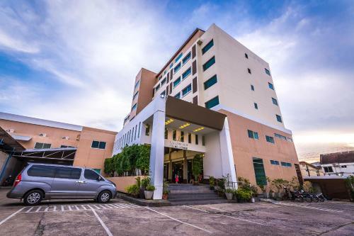 Sinkiat Buri Hotel