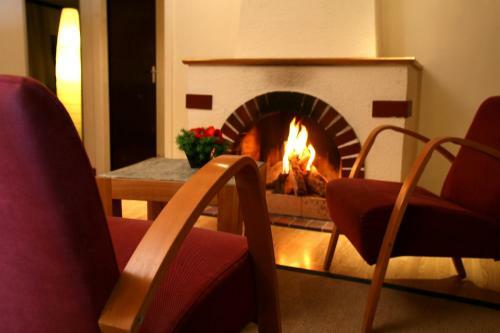 Hostal B&B Swisschalet Montana