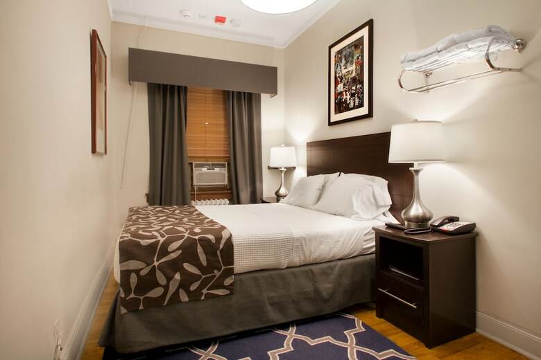 Hotel 309