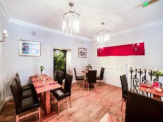 Victoria Park Hotel
