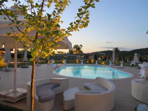 Riva's Club Hotel