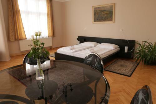 Hotel Zlat� ?tika
