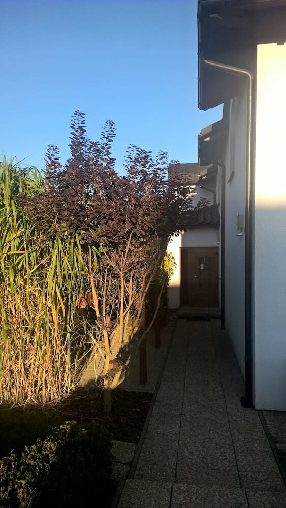 Hostal Penzion Lilie