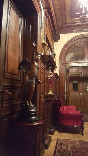Hostal Romantic Chateau Krasna Lipa